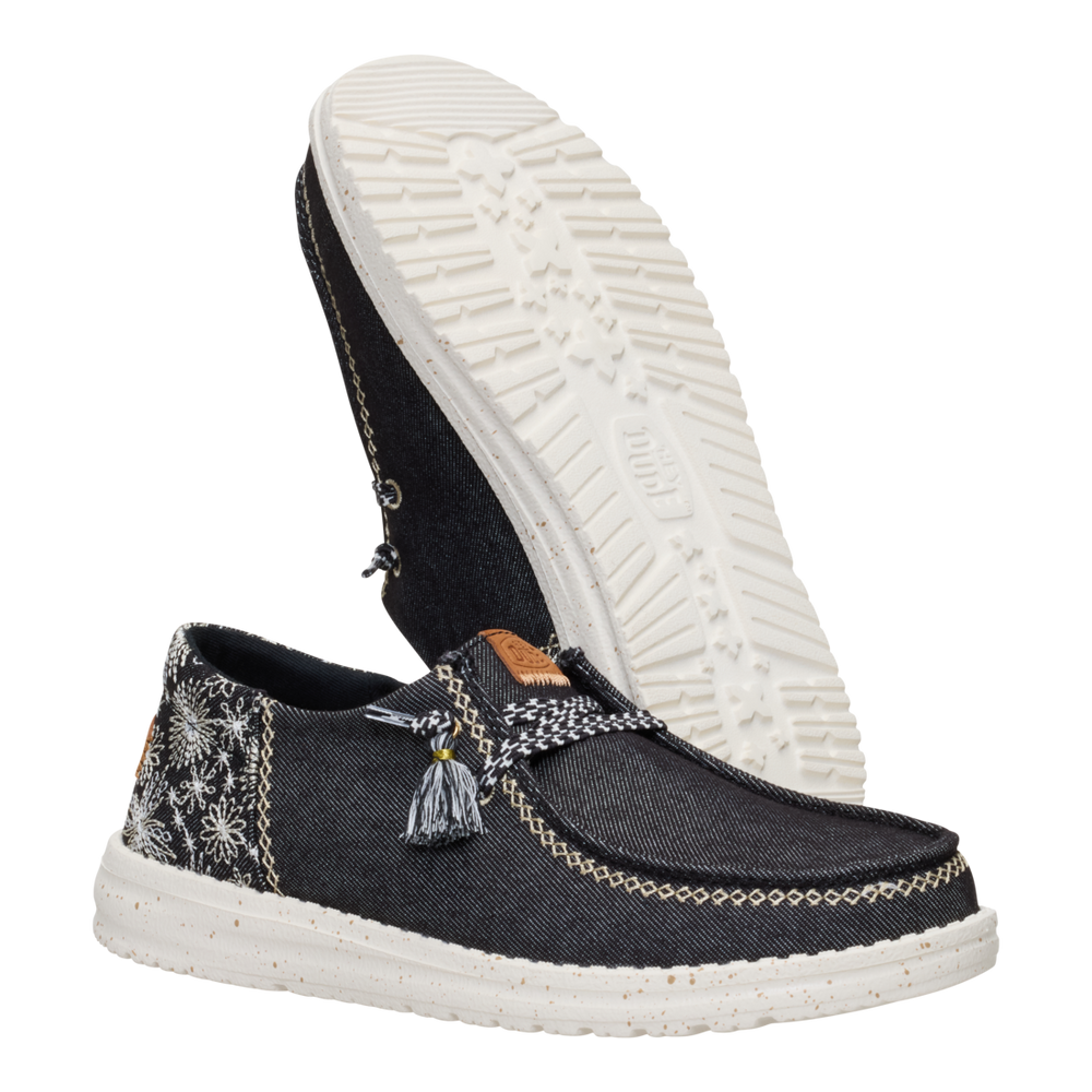 Women's Wendy Funk Embroidered Black