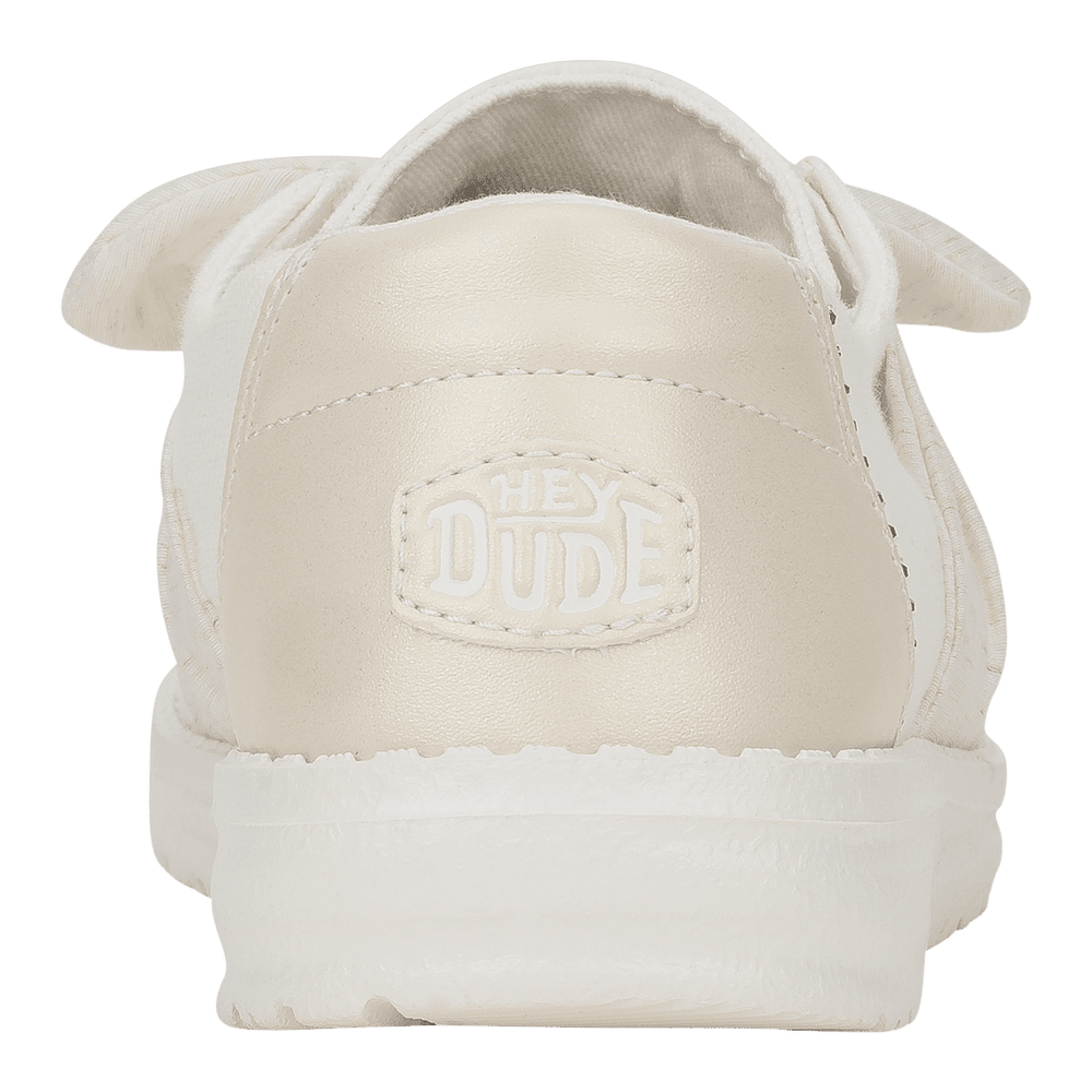 Wendy Bow Embellishment White